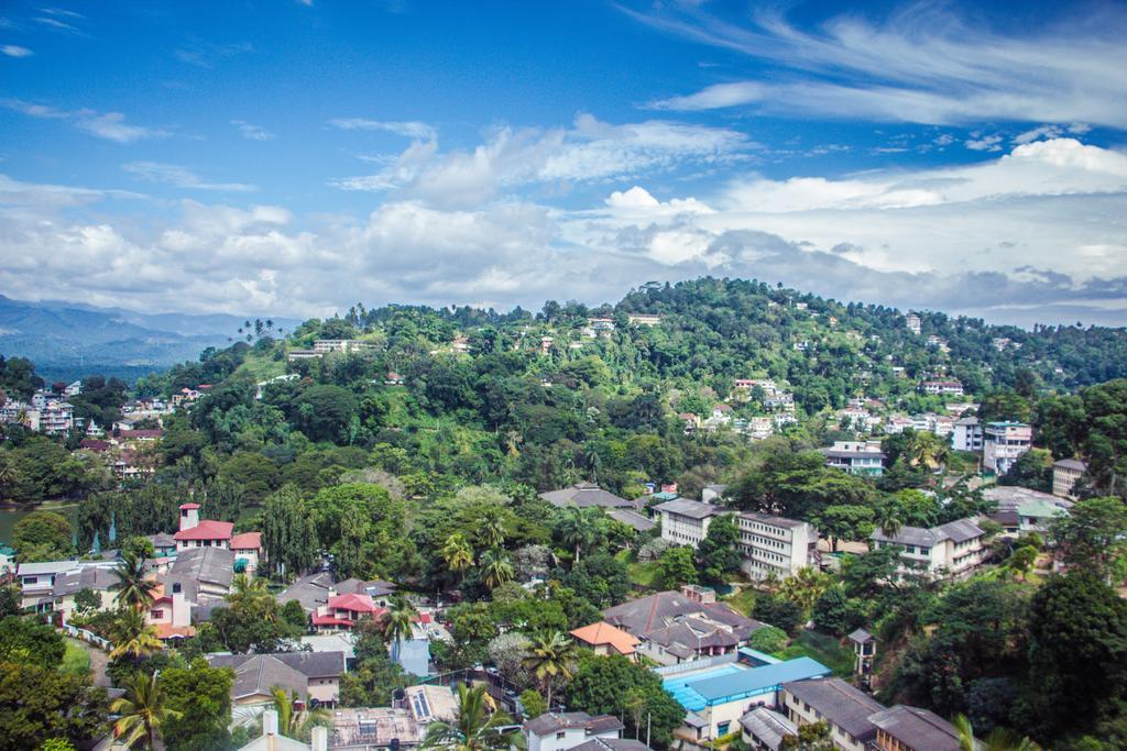 Blinkbonnie Inn Kandy Ngoại thất bức ảnh
