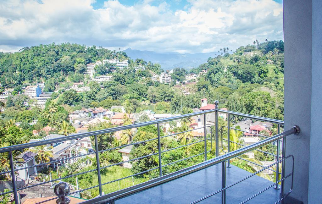 Blinkbonnie Inn Kandy Phòng bức ảnh