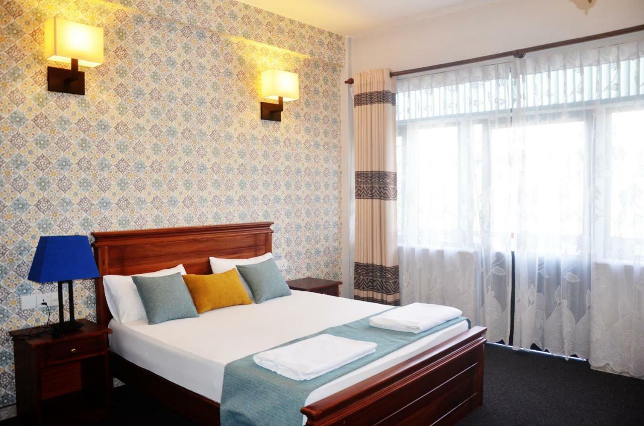 Blinkbonnie Inn Kandy Ngoại thất bức ảnh