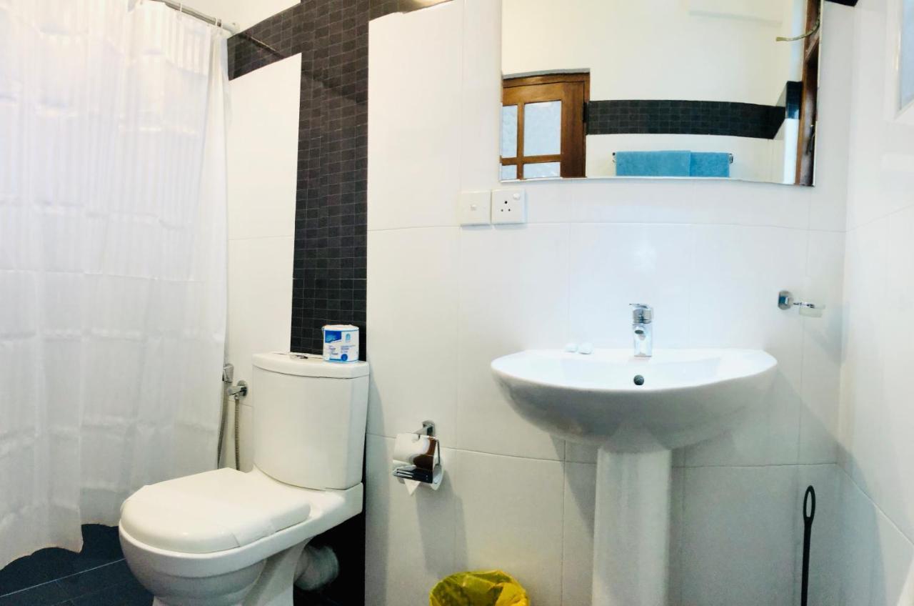 Blinkbonnie Inn Kandy Ngoại thất bức ảnh